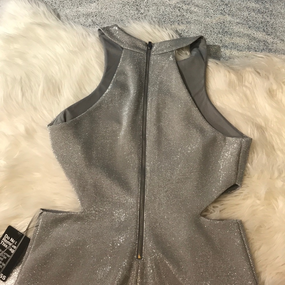 Express silver cut out dress - Picture 3 of 5